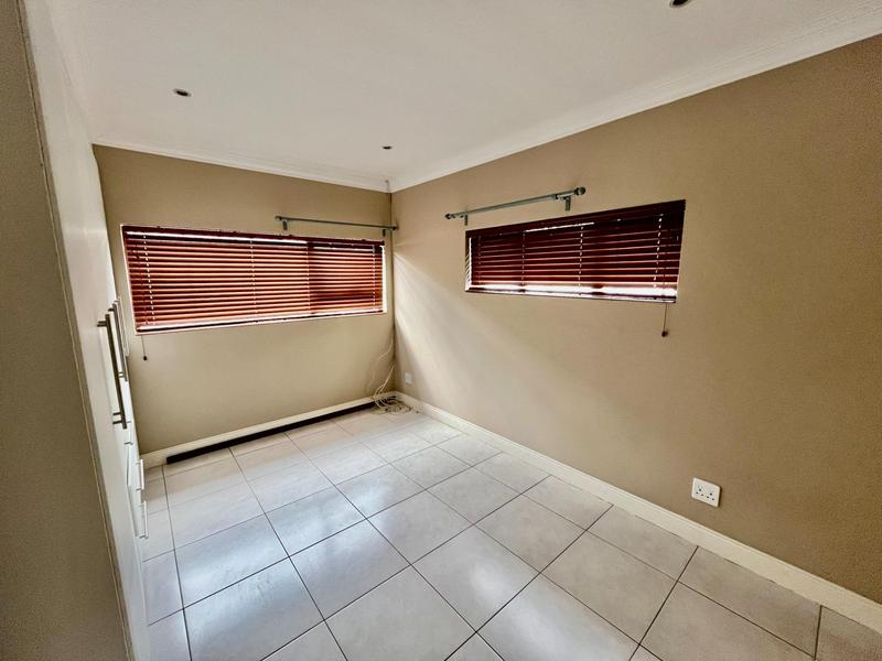 To Let 4 Bedroom Property for Rent in Montana Gauteng