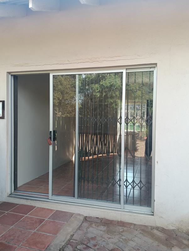 To Let 2 Bedroom Property for Rent in Lanseria Gauteng