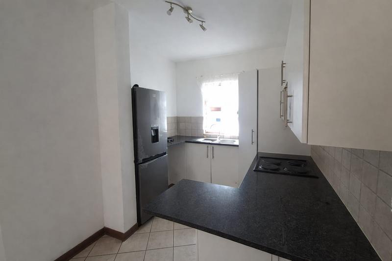 2 Bedroom Property for Sale in Honeydew Grove Gauteng