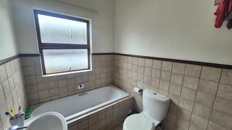 2 Bedroom Property for Sale in Honeydew Grove Gauteng