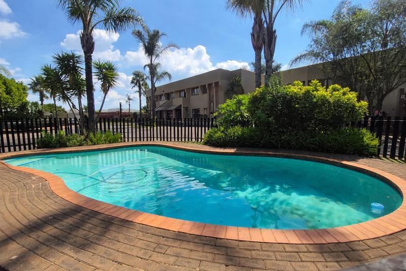 2 Bedroom Property for Sale in Rangeview Ext 4 Gauteng