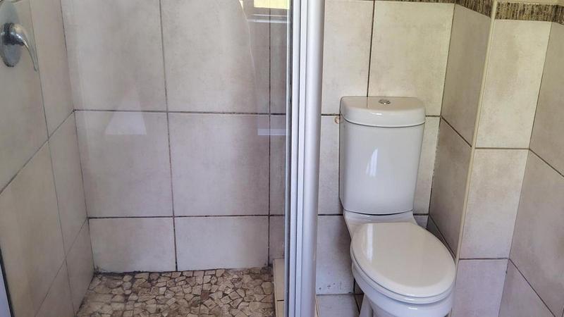 2 Bedroom Property for Sale in Willowbrook Gauteng