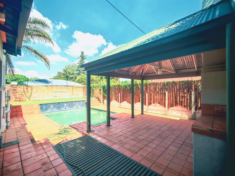 4 Bedroom Property for Sale in Clydesdale Gauteng