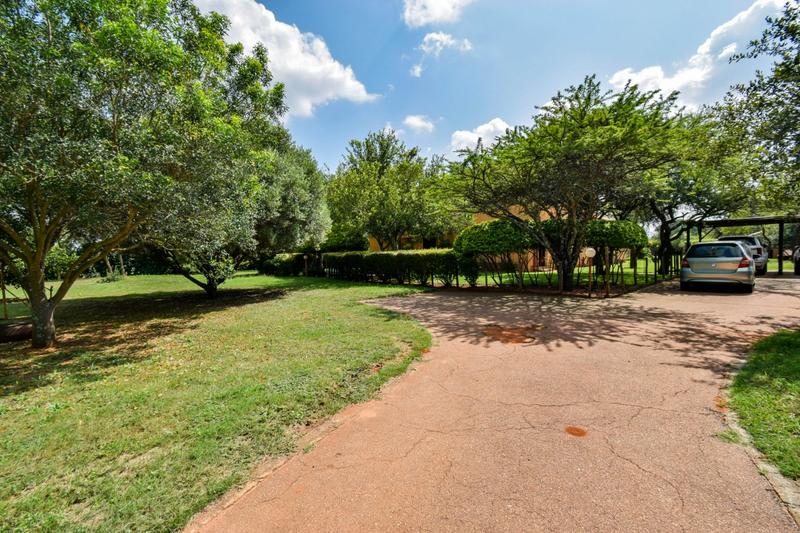 4 Bedroom Property for Sale in Kameeldrift East Gauteng