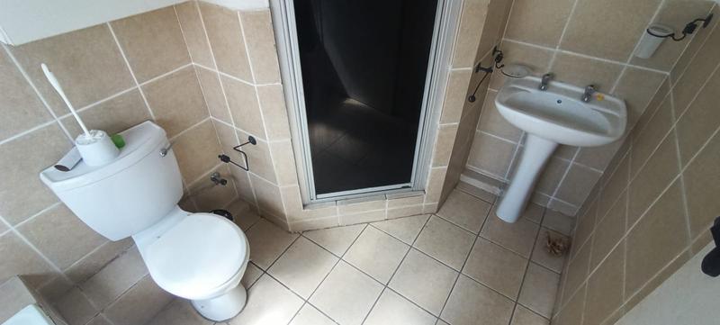 To Let 3 Bedroom Property for Rent in Rangeview Gauteng