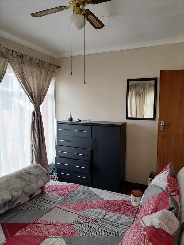 To Let 3 Bedroom Property for Rent in Birch Acres Gauteng