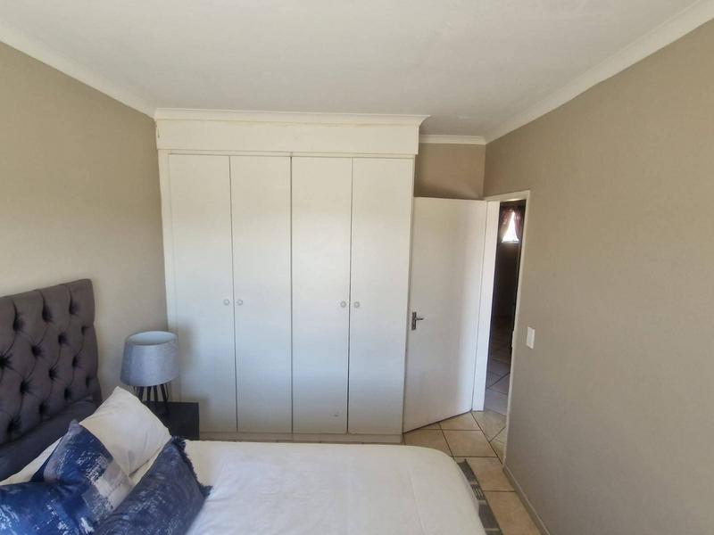 2 Bedroom Property for Sale in Green Hills Gauteng