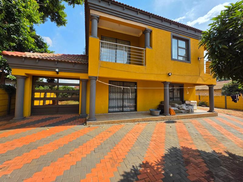 To Let 5 Bedroom Property for Rent in The Orchards Gauteng