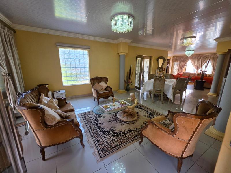 To Let 5 Bedroom Property for Rent in The Orchards Gauteng