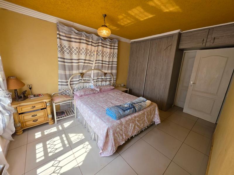 To Let 5 Bedroom Property for Rent in The Orchards Gauteng