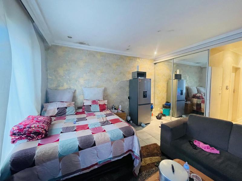 9 Bedroom Property for Sale in Orange Grove Gauteng