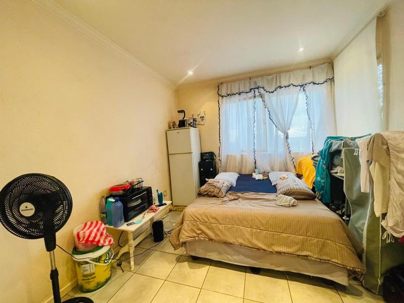 9 Bedroom Property for Sale in Orange Grove Gauteng