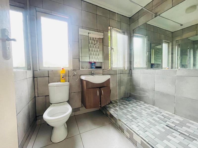 9 Bedroom Property for Sale in Orange Grove Gauteng