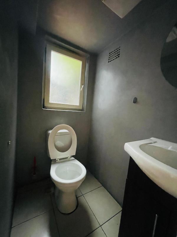 9 Bedroom Property for Sale in Orange Grove Gauteng