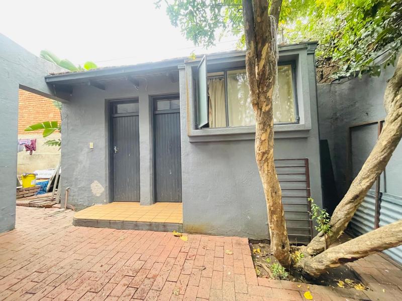 9 Bedroom Property for Sale in Orange Grove Gauteng