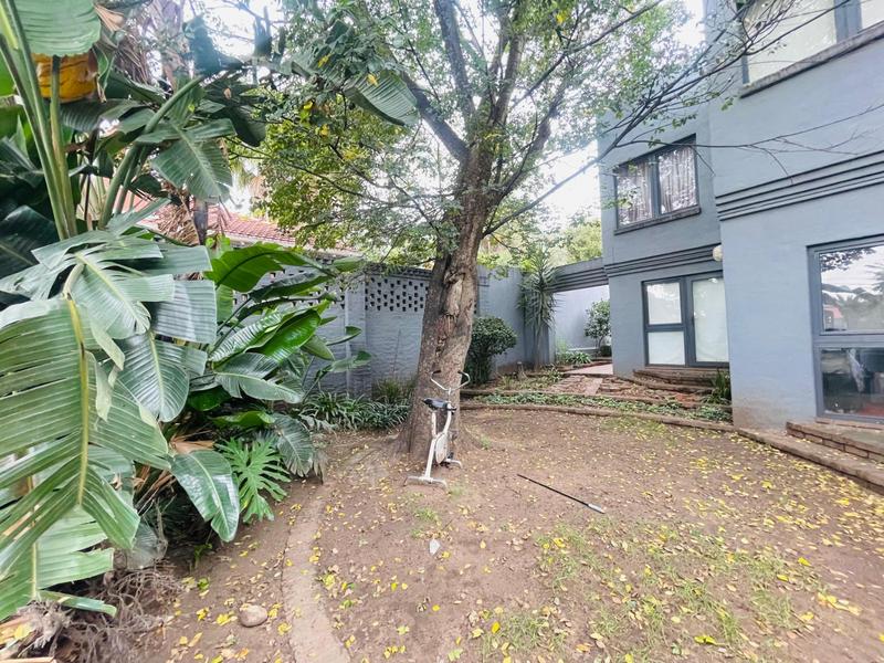 9 Bedroom Property for Sale in Orange Grove Gauteng