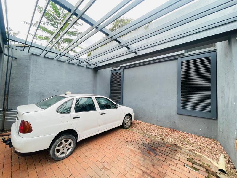 9 Bedroom Property for Sale in Orange Grove Gauteng