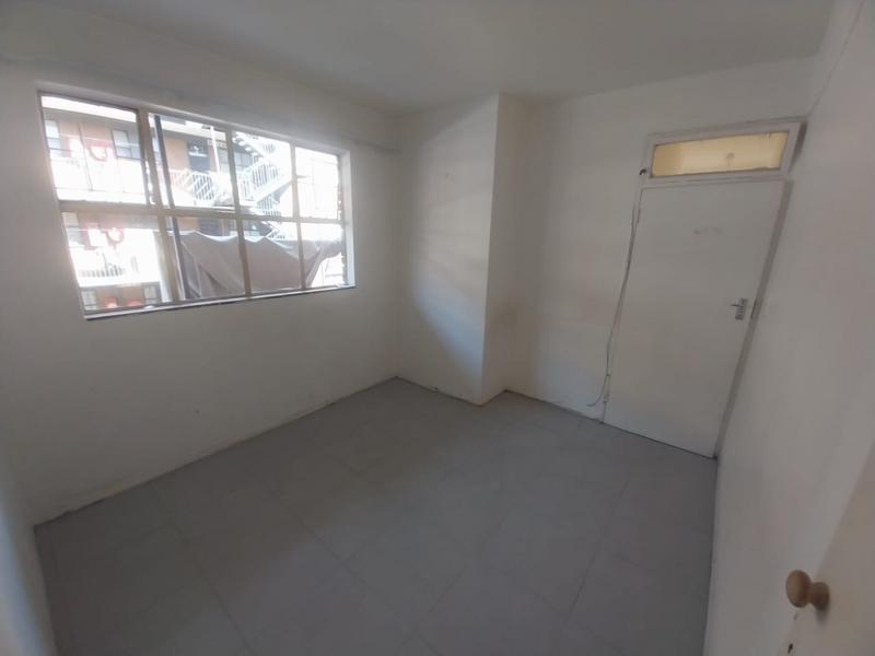2 Bedroom Property for Sale in Laudium Gauteng