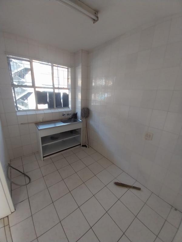 2 Bedroom Property for Sale in Laudium Gauteng
