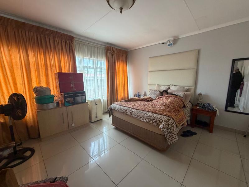 4 Bedroom Property for Sale in Laudium Gauteng