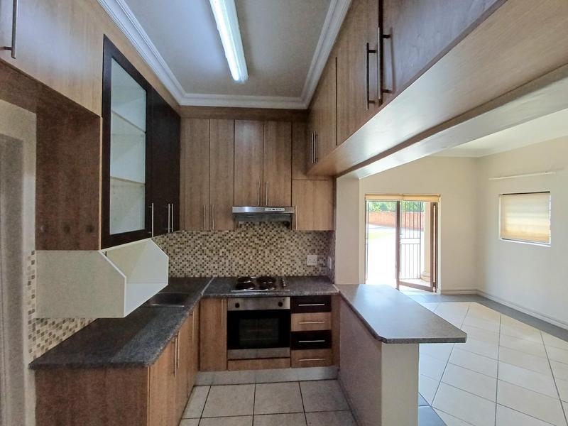 To Let 2 Bedroom Property for Rent in Raslouw Gauteng