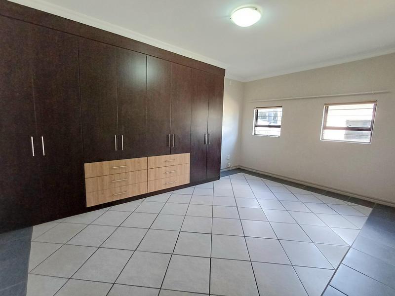 To Let 2 Bedroom Property for Rent in Raslouw Gauteng