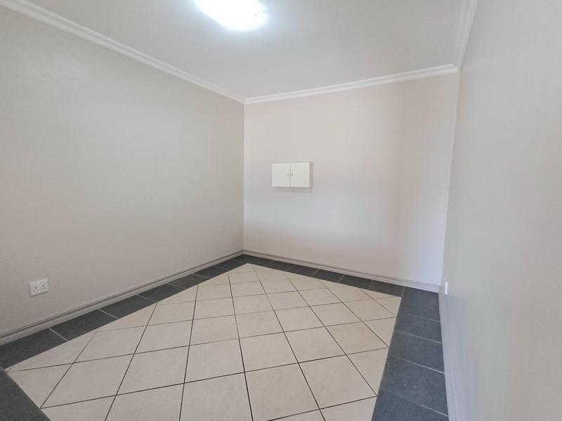 To Let 2 Bedroom Property for Rent in Raslouw Gauteng