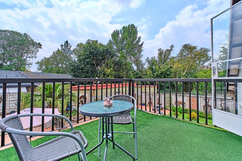 To Let 5 Bedroom Property for Rent in Rivonia Gauteng