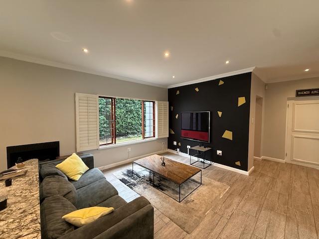 To Let 3 Bedroom Property for Rent in Bryanston Gauteng