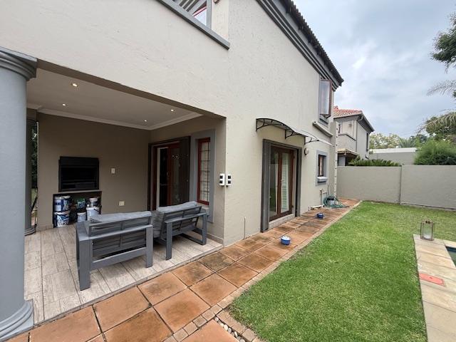 To Let 3 Bedroom Property for Rent in Bryanston Gauteng