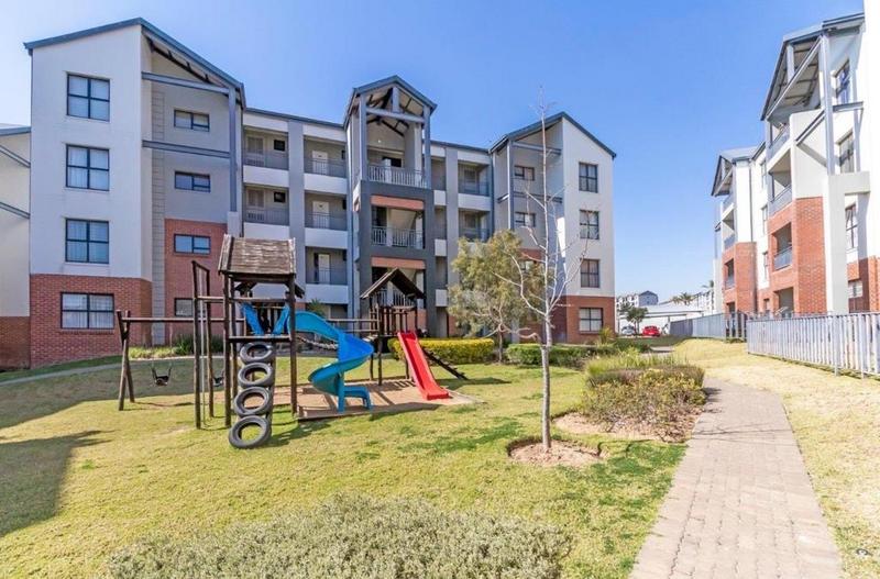 To Let 3 Bedroom Property for Rent in Erand Gardens Gauteng