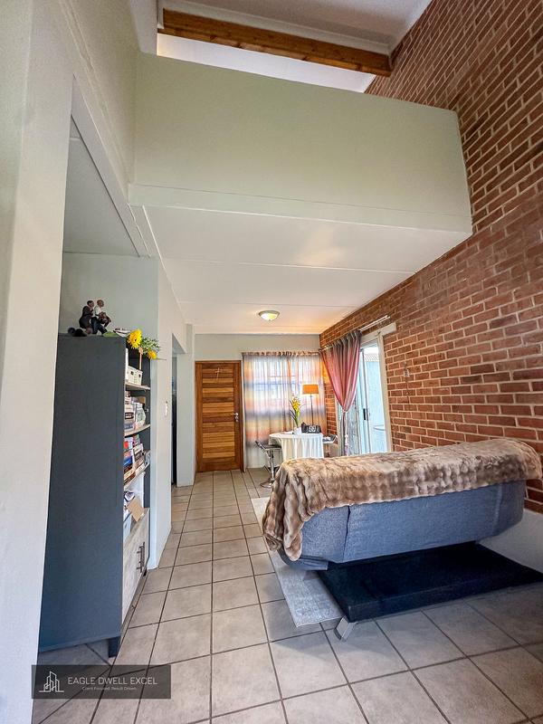 1 Bedroom Property for Sale in Houghton Estate Gauteng