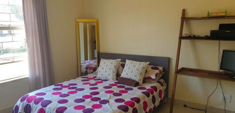 To Let 3 Bedroom Property for Rent in Vorna Valley Gauteng