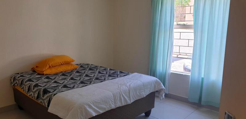 To Let 3 Bedroom Property for Rent in Vorna Valley Gauteng