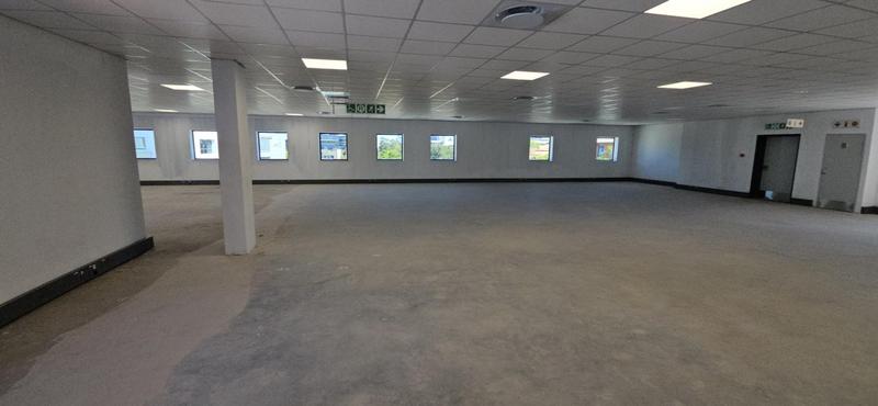 To Let Commercial Property for Rent in Vorna Valley Gauteng