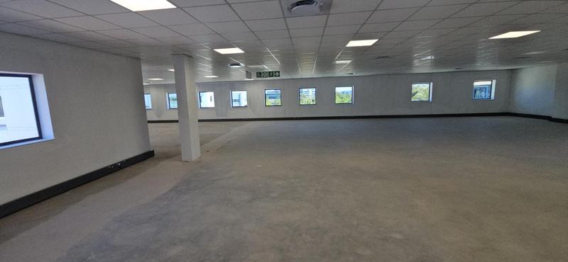 To Let Commercial Property for Rent in Vorna Valley Gauteng