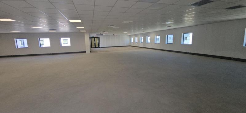 To Let Commercial Property for Rent in Vorna Valley Gauteng