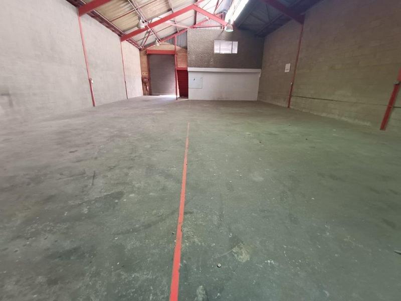 To Let Commercial Property for Rent in Robertville Gauteng