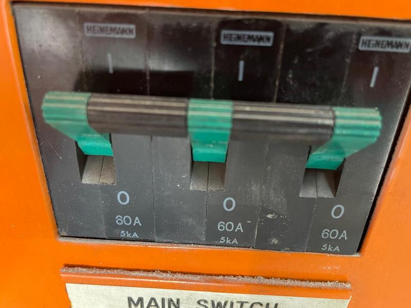 To Let Commercial Property for Rent in Die Hoewes Gauteng