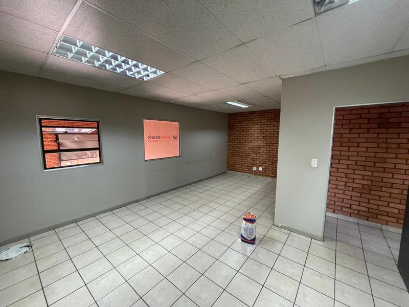 To Let Commercial Property for Rent in Hennops Park Industrial Gauteng