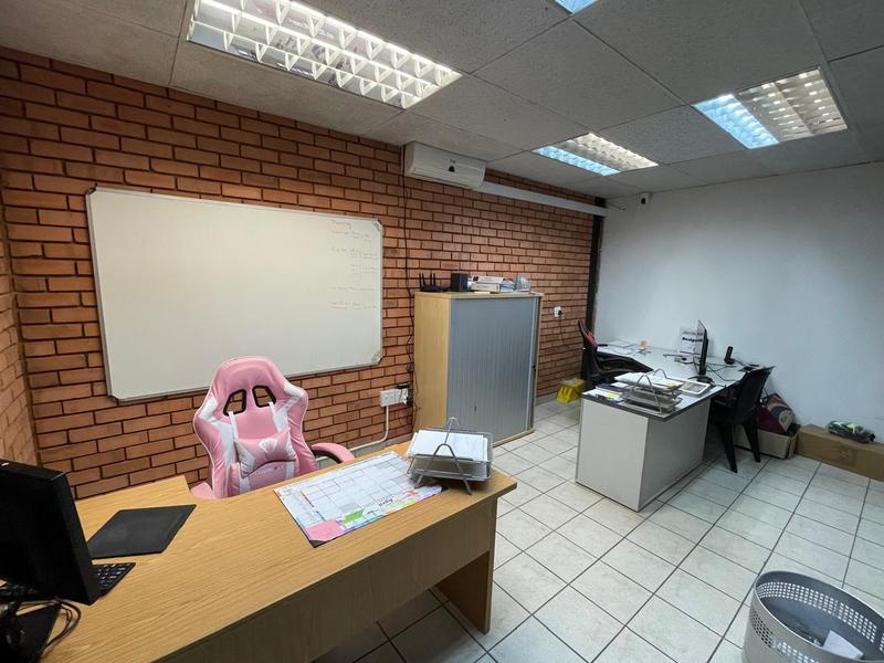 To Let Commercial Property for Rent in Hennopspark Gauteng