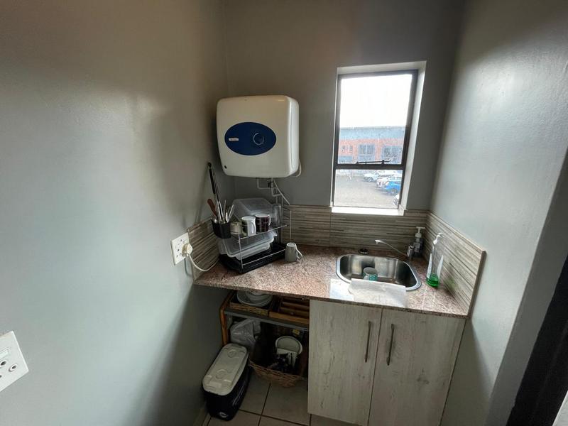 To Let Commercial Property for Rent in Hennopspark Gauteng