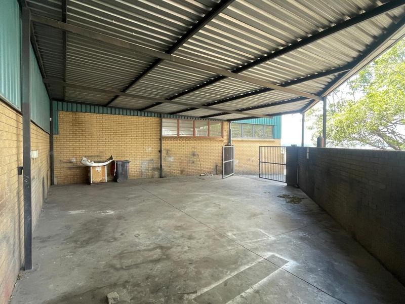 To Let Commercial Property for Rent in Rooihuiskraal Gauteng