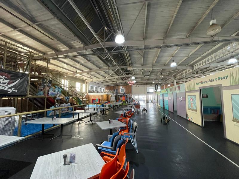 To Let Commercial Property for Rent in Rooihuiskraal Gauteng