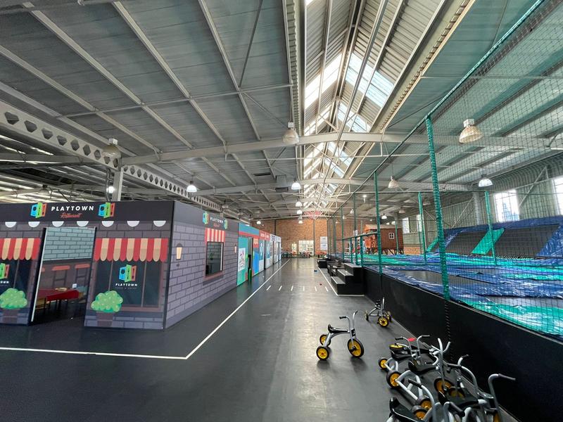 To Let Commercial Property for Rent in Rooihuiskraal Gauteng