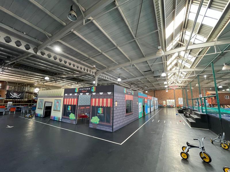 To Let Commercial Property for Rent in Rooihuiskraal Gauteng