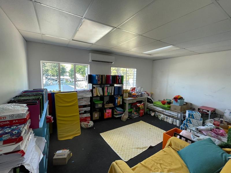 To Let Commercial Property for Rent in Rooihuiskraal Gauteng