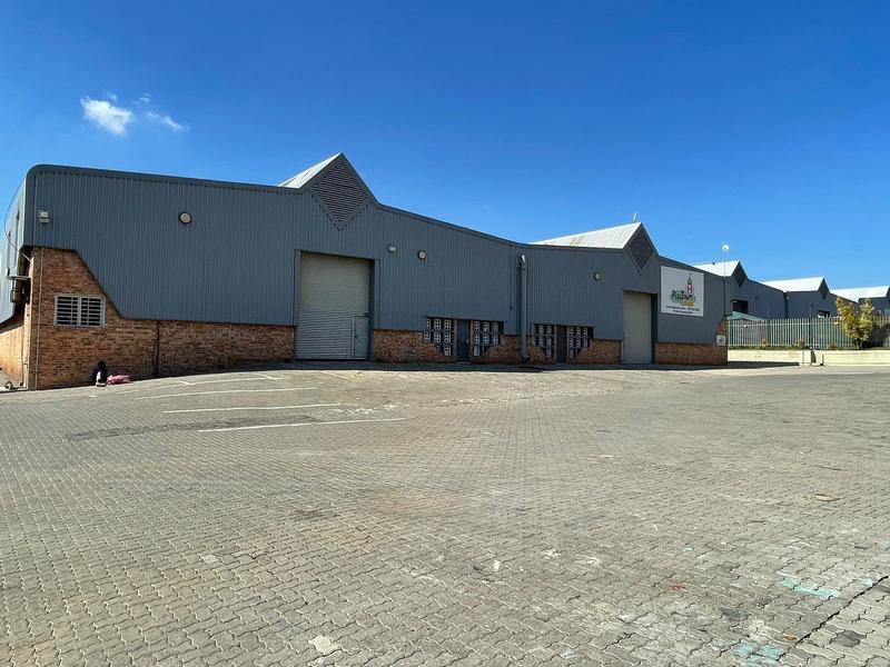 To Let Commercial Property for Rent in Rooihuiskraal Gauteng