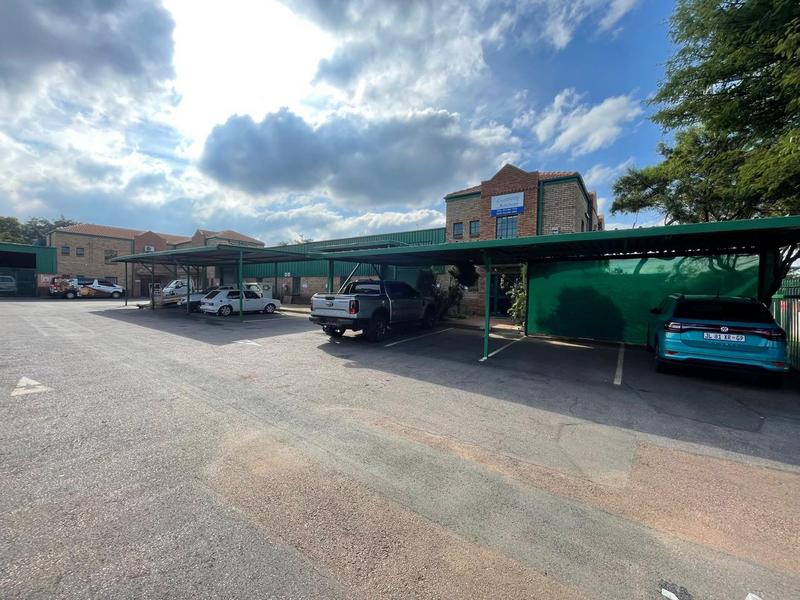 To Let Commercial Property for Rent in Rooihuiskraal Gauteng
