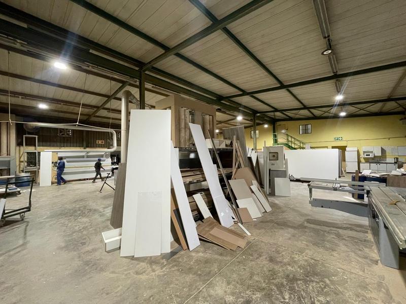 To Let Commercial Property for Rent in Rooihuiskraal Gauteng